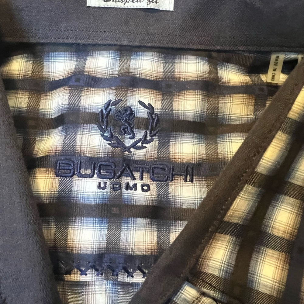 Bugatchi button up - Picture 2 of 5